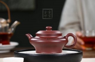 《漢瓦》 《漢瓦》