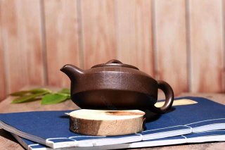 《漢君》 《漢君》